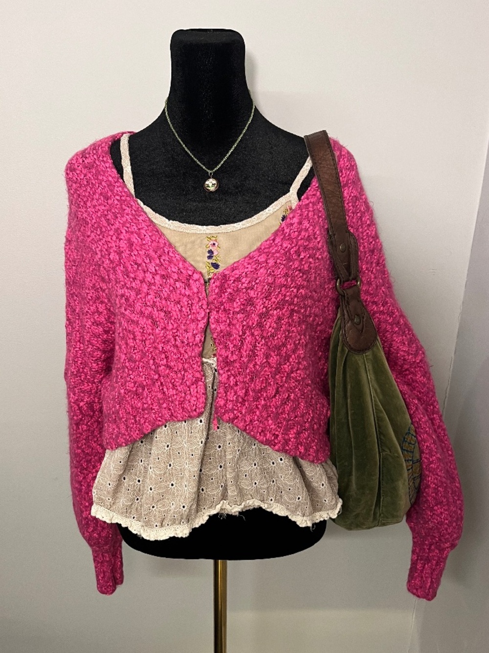 UO Elise Cropped Fuzzy Cardigan Size XS